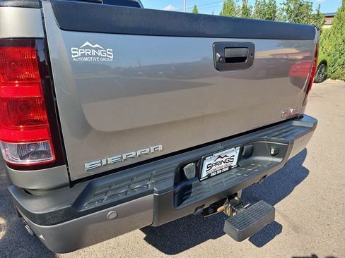 Used 2014 GMC Sierra 2500 Denali image 19