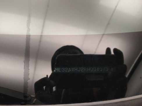 Used 2024 Mitsubishi Mirage Black Edition FWD image 33