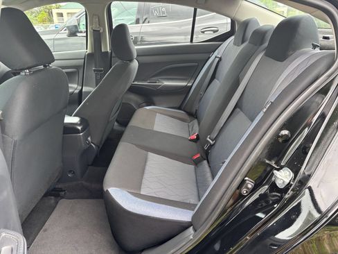 Used 2025 Nissan Versa SV FWD image 25