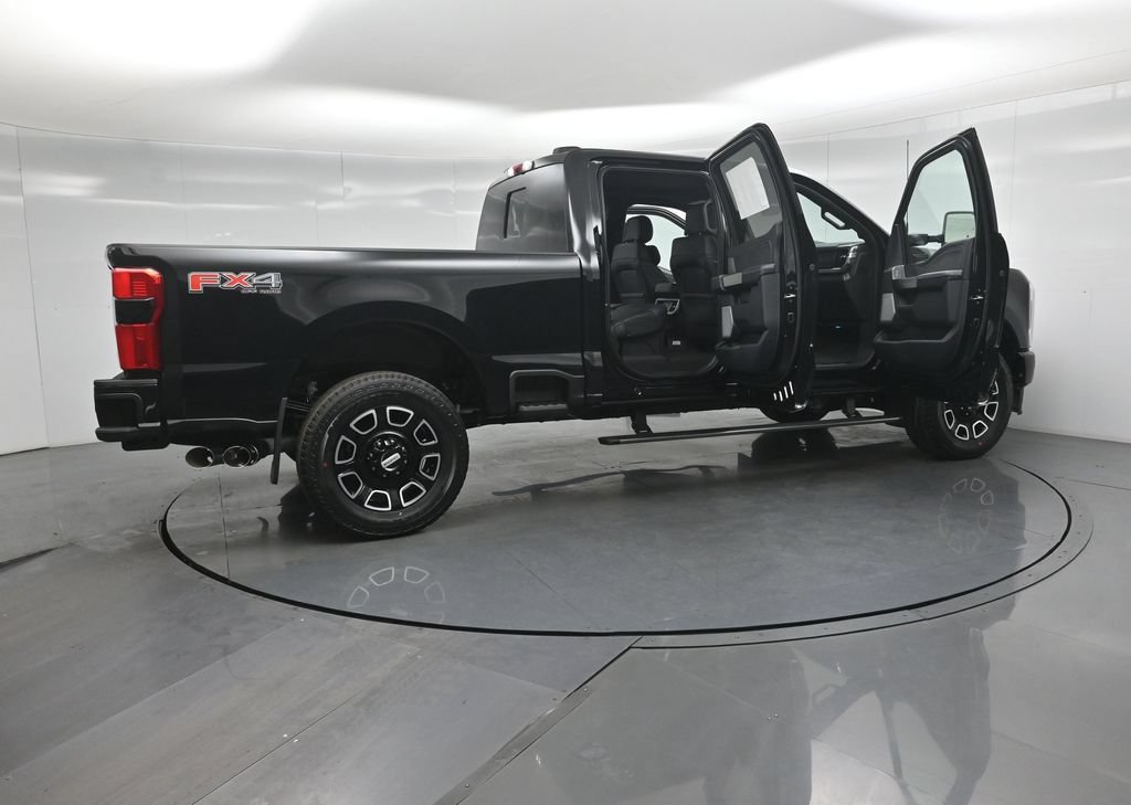 New 2026 Ford F250 Platinum AWD/4WD image 4