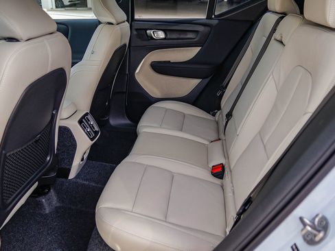 New 2026 Volvo XC40 B5 Plus w/ Protection Package Premier image 18