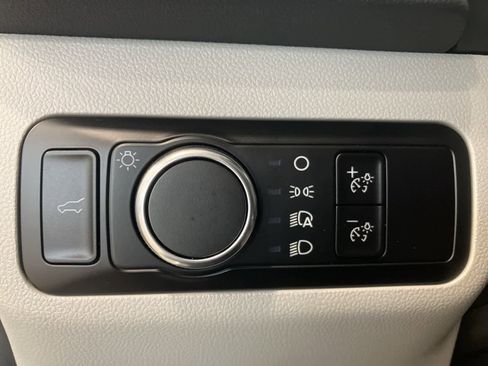 Used 2023 Ford Escape Active w/ Tech Pack #1 image 13