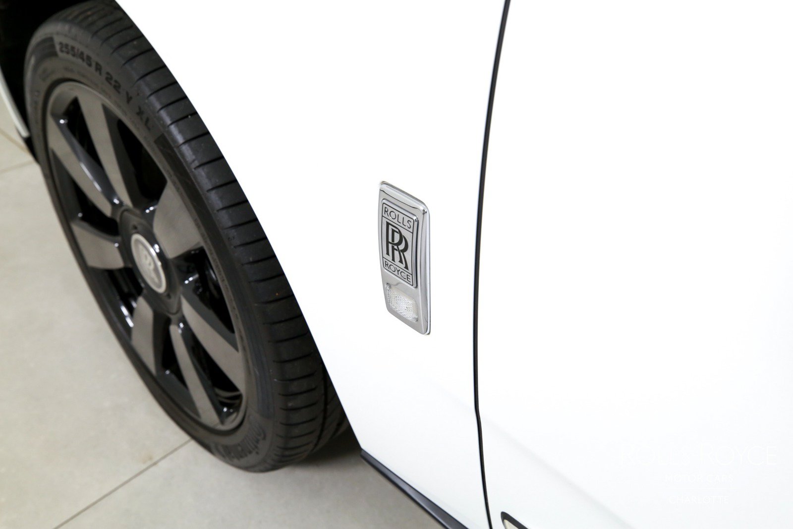 Used 2024 Rolls-Royce Cullinan AWD/4WD image 48