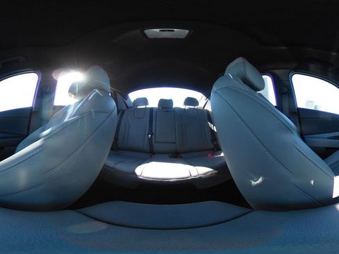 Used 2025 Hyundai Elantra Limited image 42