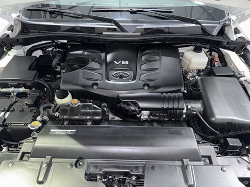 Used 2024 INFINITI QX80 Premium Select w/ Cargo Package image 11