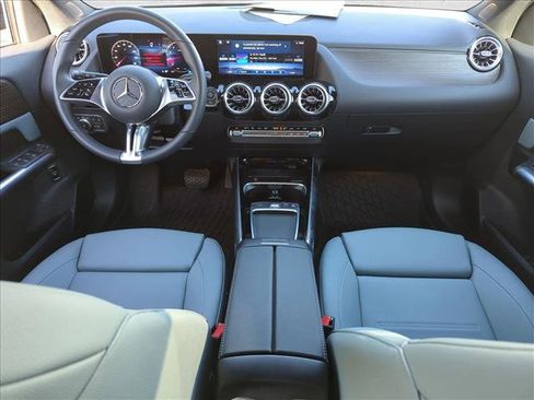 Certified 2026 Mercedes-Benz GLA 250 image 18