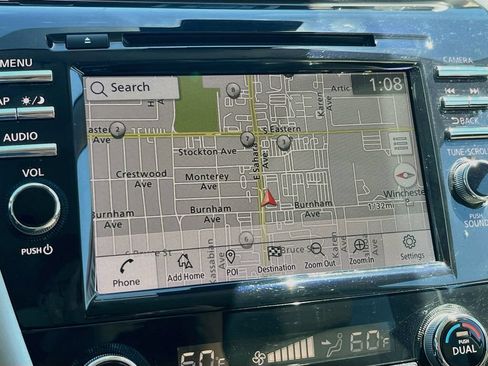Used 2024 Nissan Murano SL FWD image 13