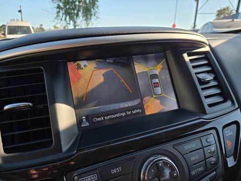 Used 2015 Nissan Pathfinder Platinum w/ Cargo Package AWD/4WD image 45