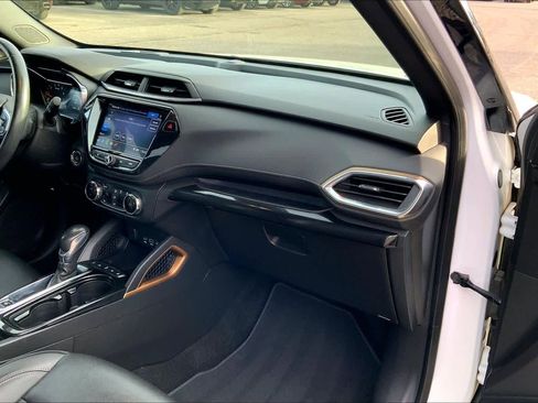 Used 2023 Chevrolet TrailBlazer ACTIV w/ Convenience Package image 17