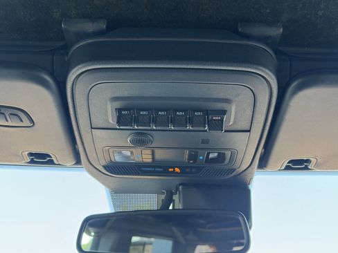 Used 2022 Ford Bronco Wildtrak image 30