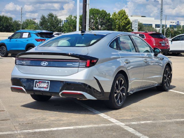 Used 2024 Hyundai Sonata SEL FWD image 7