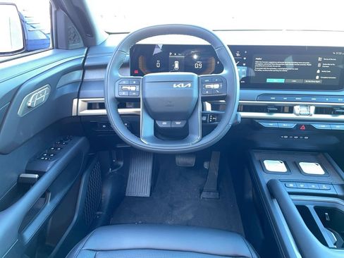 New 2027 Kia Telluride S image 13