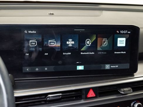 Used 2024 Kia Sorento S w/ Panoramic Sunroof Package FWD image 20