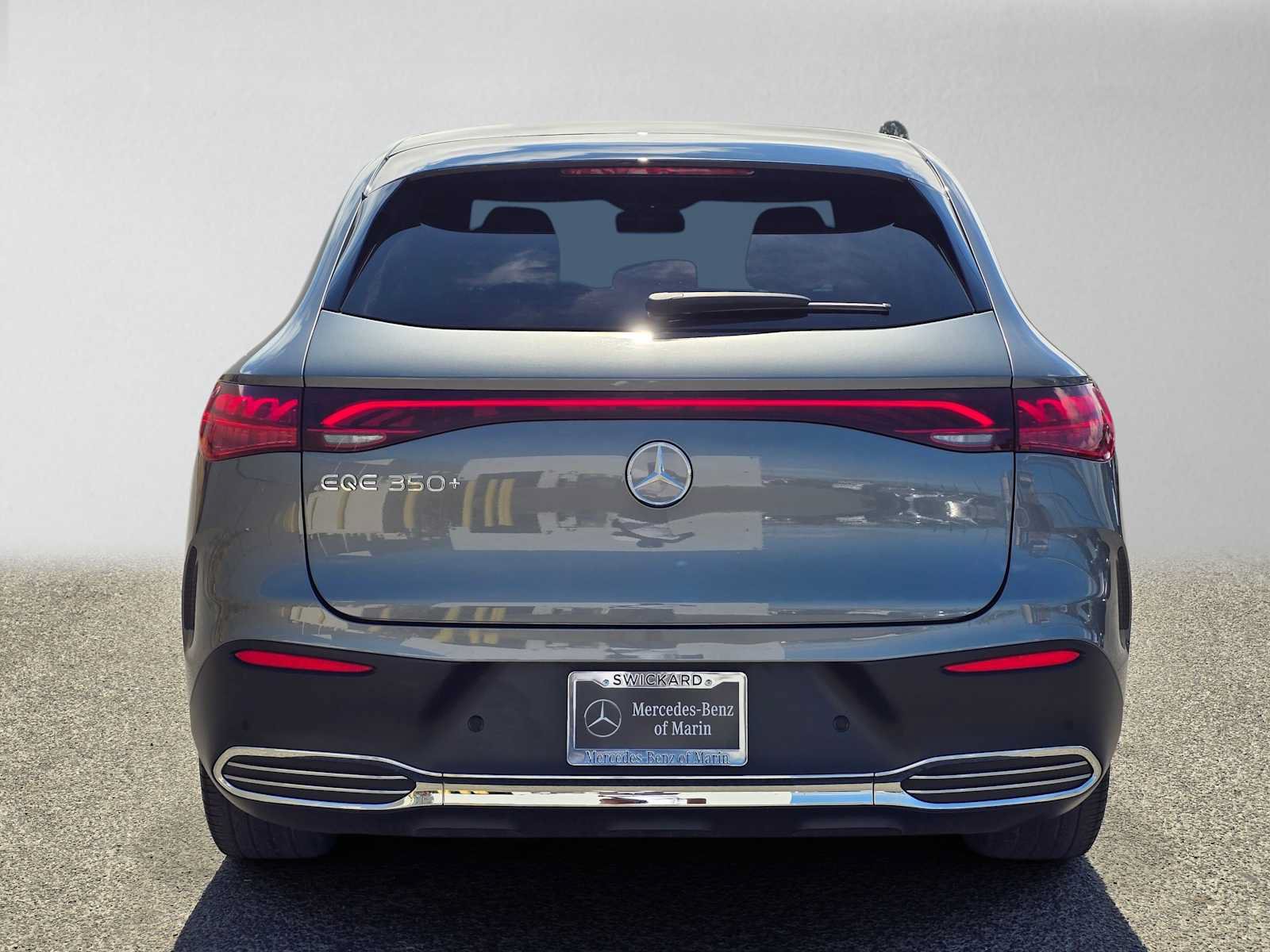 Used 2023 Mercedes-Benz EQE 350+ SUV w/ AMG Line Exterior Package image 5