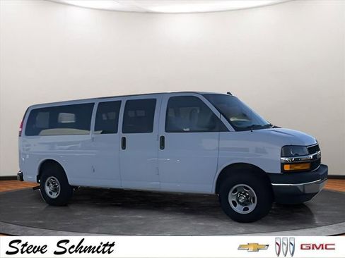 Used 2020 Chevrolet Express 3500 LT w/ LT Preferred Equipment Group image 2