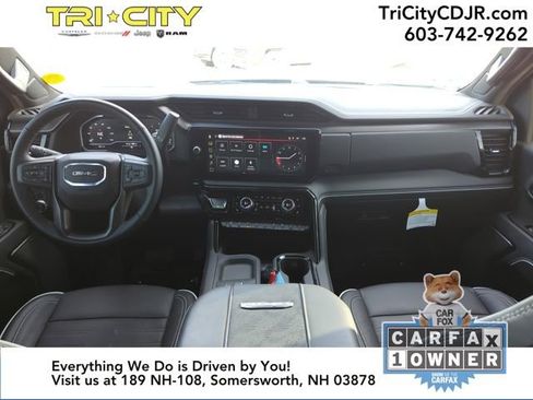 Used 2025 GMC Sierra 2500 AT4X image 15