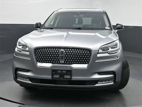 Used 2021 Lincoln Aviator Reserve w/ Equipment Group 202A image 6