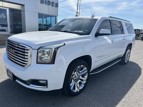 Used 2019 GMC Yukon XL SLT w/ Premium Edition image 2