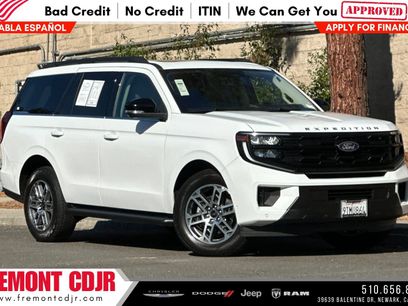 Used 2025 Ford Expedition Active