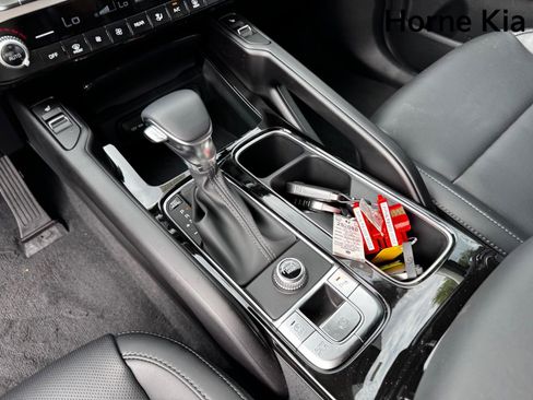 New 2025 Kia Telluride S image 18