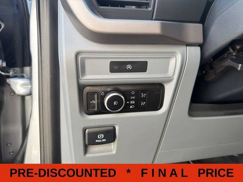 Used 2025 Ford F150 XLT w/ Equipment Group 301A Standard AWD/4WD image 27