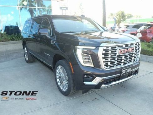 New 2025 GMC Yukon XL Denali w/ Sun & Power Step Package image 1
