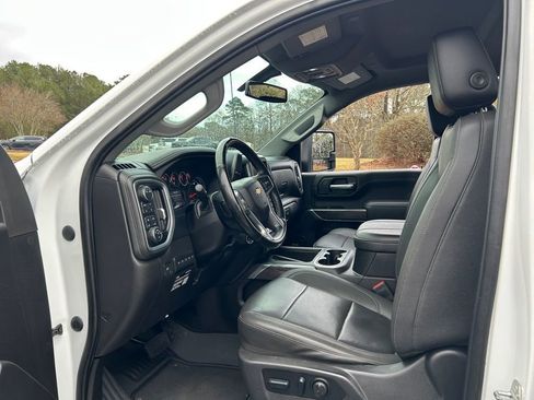 Used 2023 Chevrolet Silverado 2500 LTZ w/ LTZ Plus Package image 46