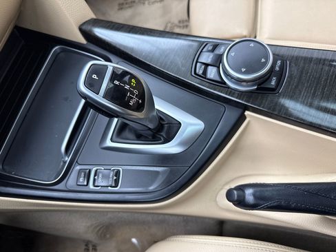 Used 2016 BMW 328i Sedan RWD image 28