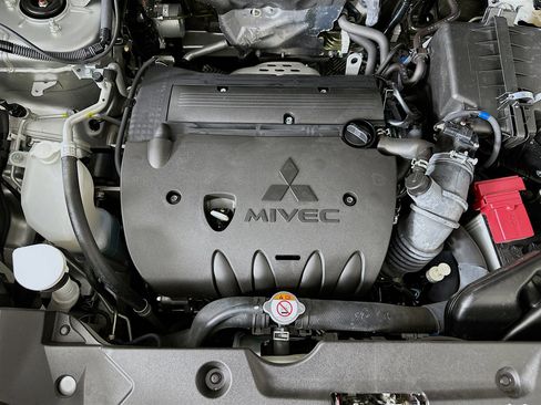 Used 2025 Mitsubishi Outlander Sport LE image 29