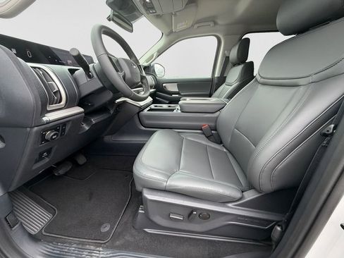 Used 2026 Ford Expedition Max Active AWD/4WD image 13