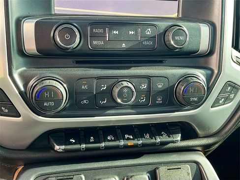 Used 2014 GMC Sierra 1500 SLT w/ Driver Alert Package image 16