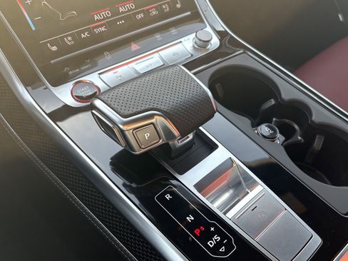 Used 2023 Audi SQ8 Prestige image 27