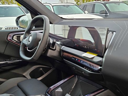 New 2026 BMW X3 xDrive30 w/ Premium Package image 12