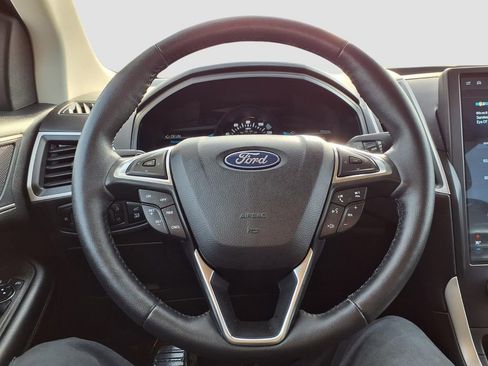 Used 2023 Ford Edge SEL w/ Convenience Package image 21