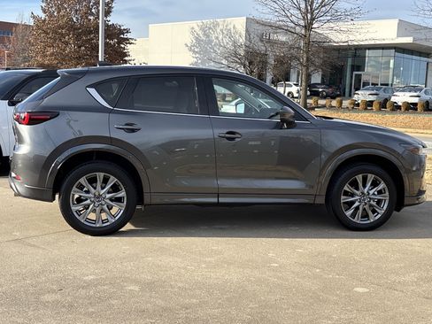 New 2025 MAZDA CX-5 AWD 2.5 S w/ Premium Plus Pkg image 2