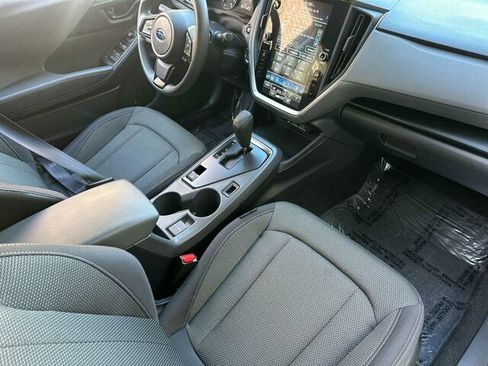 Used 2024 Subaru Crosstrek 2.0i Premium image 18