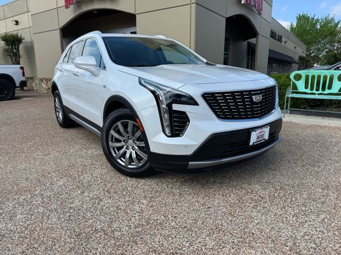 Used 2020 Cadillac XT4 Premium Luxury w/ Driver Awareness Package image 1