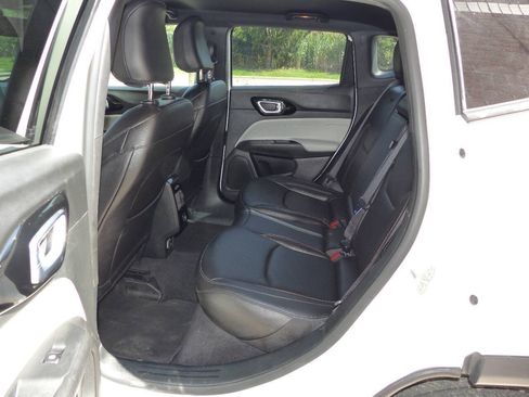Used 2024 Jeep Compass Limited AWD/4WD image 28