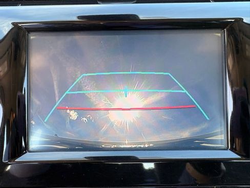 Used 2019 Toyota Camry SE image 16