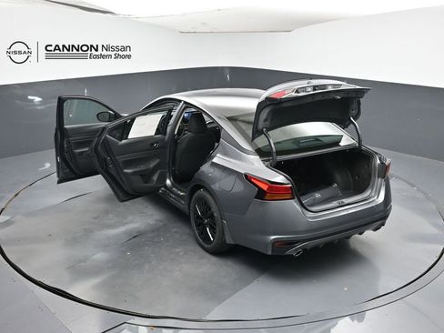 New 2025 Nissan Altima 2.5 SV w/ SV Special Edition Package FWD image 27