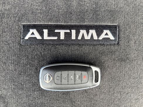 New 2026 Nissan Altima 2.5 SR FWD image 29