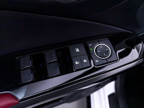 Used 2024 Lexus IS 350 F Sport RWD image 16
