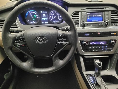 Used 2016 Hyundai Sonata SE FWD image 22