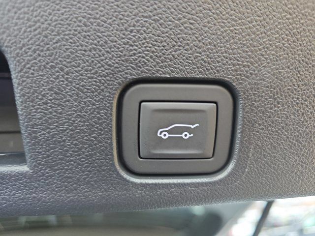 New 2026 Chevrolet Traverse RS FWD image 14