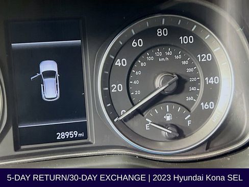 Used 2023 Hyundai Kona SEL AWD/4WD image 16