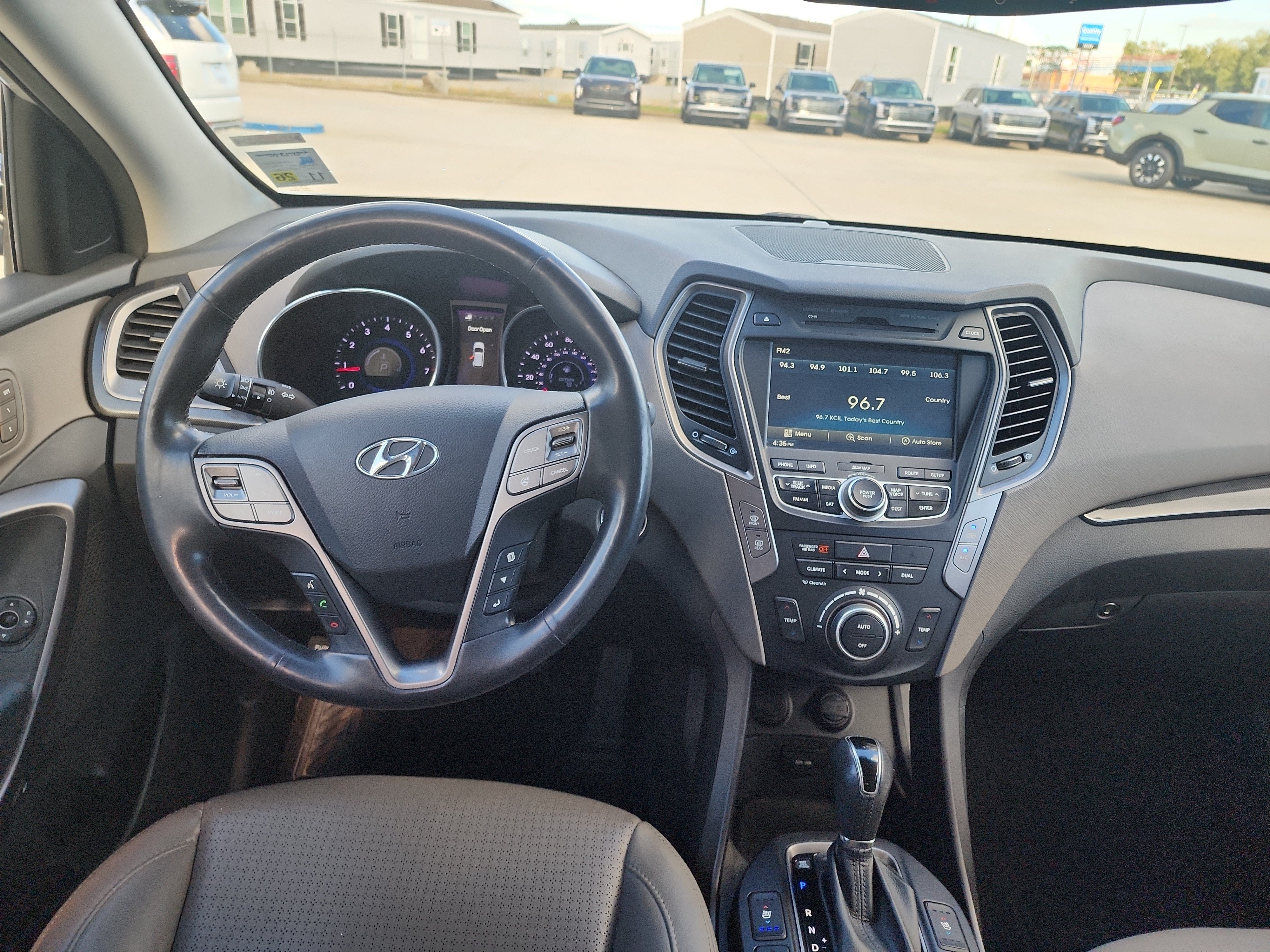 Used 2014 Hyundai Santa Fe Sport w/ Technology Package 14 FWD image 17