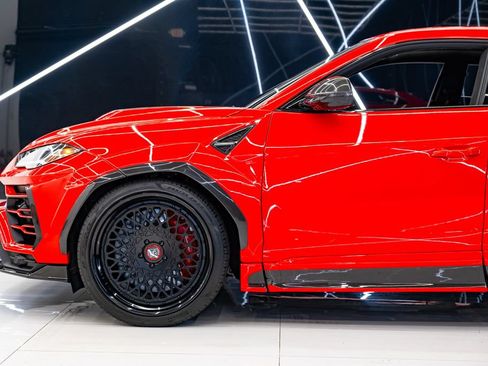 Used 2021 Lamborghini Urus AWD/4WD image 14