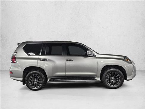 Used 2023 Lexus GX 460 Premium image 4