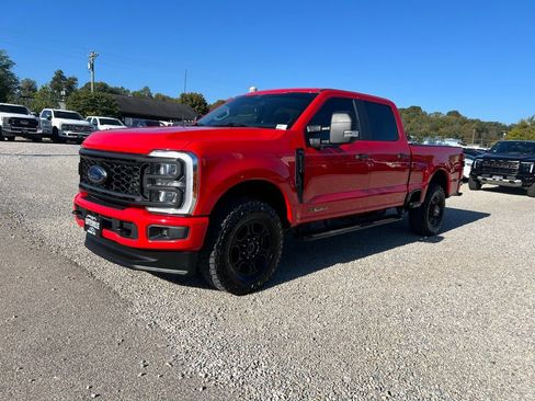 Used 2023 Ford F250 XL w/ STX Appearance Package image 4