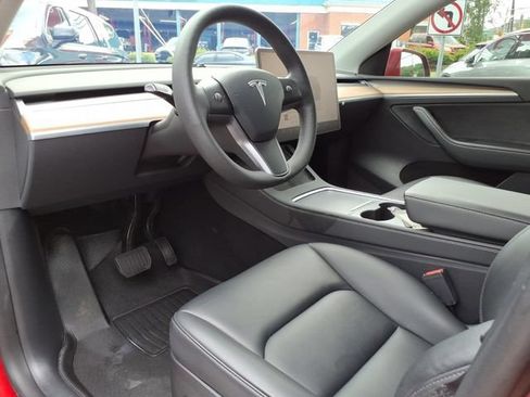 Used 2023 Tesla Model Y Long Range AWD/4WD image 11